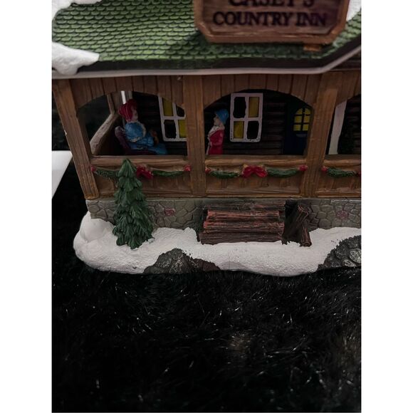 Enchanted Forest Musical Casey's Country Inn Christmas Village Building New - Picture 7 of 13